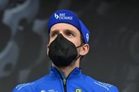Simon Yates abandona La Vuelta por coronavirus