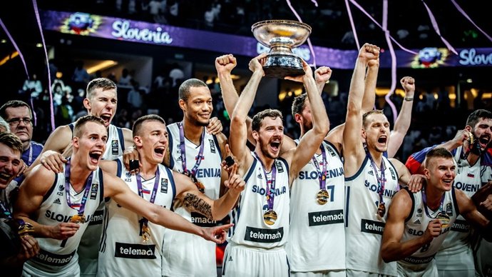 Eslovenia celebra su título de campeón de Europa de 2017