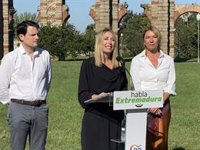 El PP de Extremadura participará en la manifestación de Madrid para reclamar el tren porque el actual "no funciona"