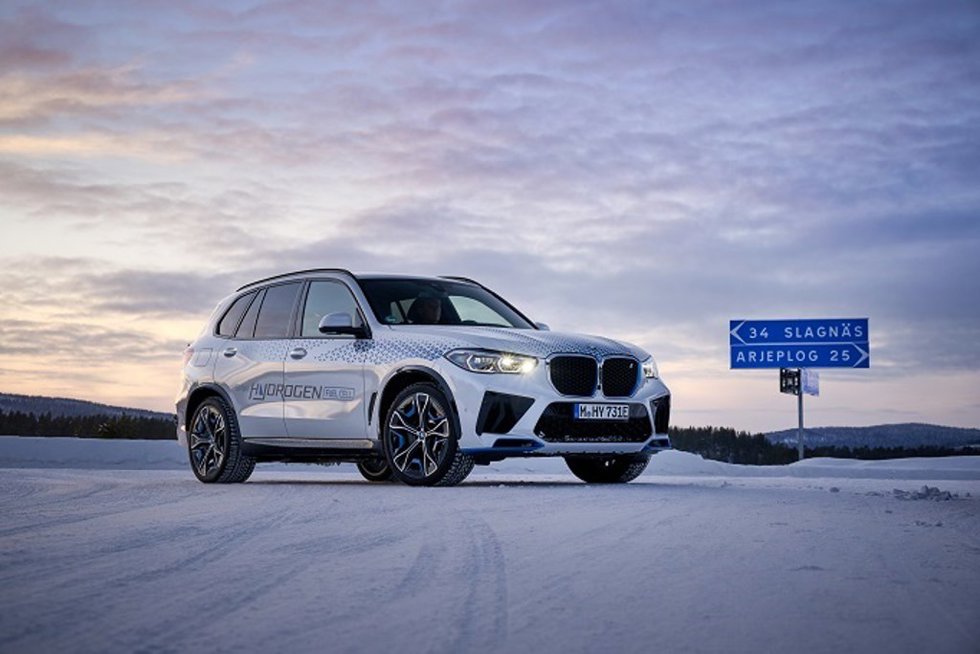 Archivo - BMW iX5 Hydrogen