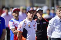 Marc Márquez vuelve a subirse a la moto y prosigue con su recuperación