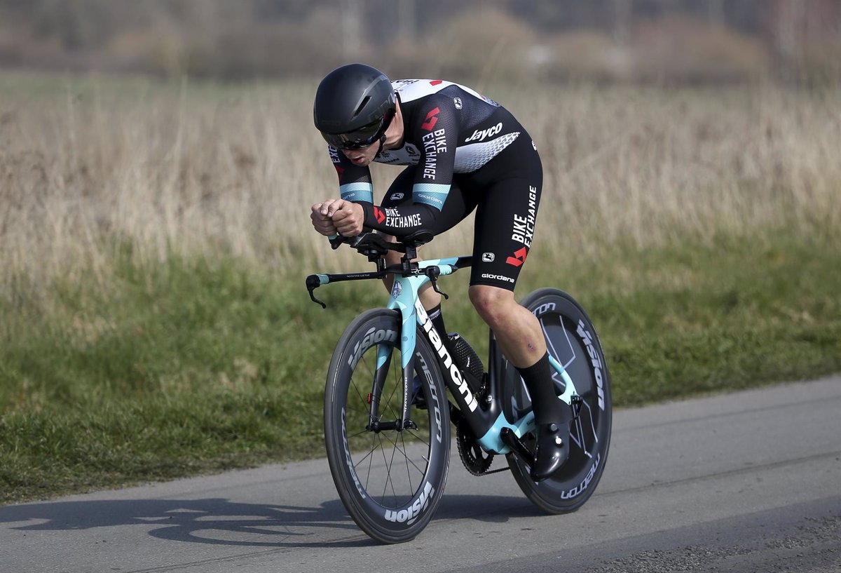 Groves Se Adjudica El Sprint En El Cabo De Gata Y Evenepoel Sigue Líder ...