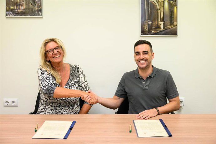 El Ayuntamiento de Almería y Keyfilm Productie 1 BV firman un acuerdo.