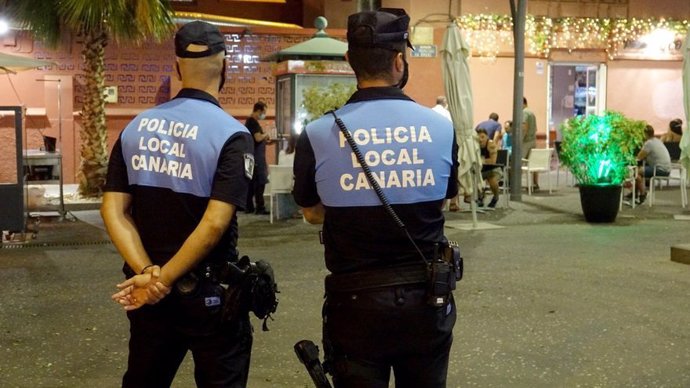 Agentes de la Policía Local de Santa Cruz de Tenerife