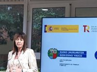 Mendia pide que empresarios y sindicatos "trabajen para alcanzar acuerdos" en la negociación colectiva con "realismo"