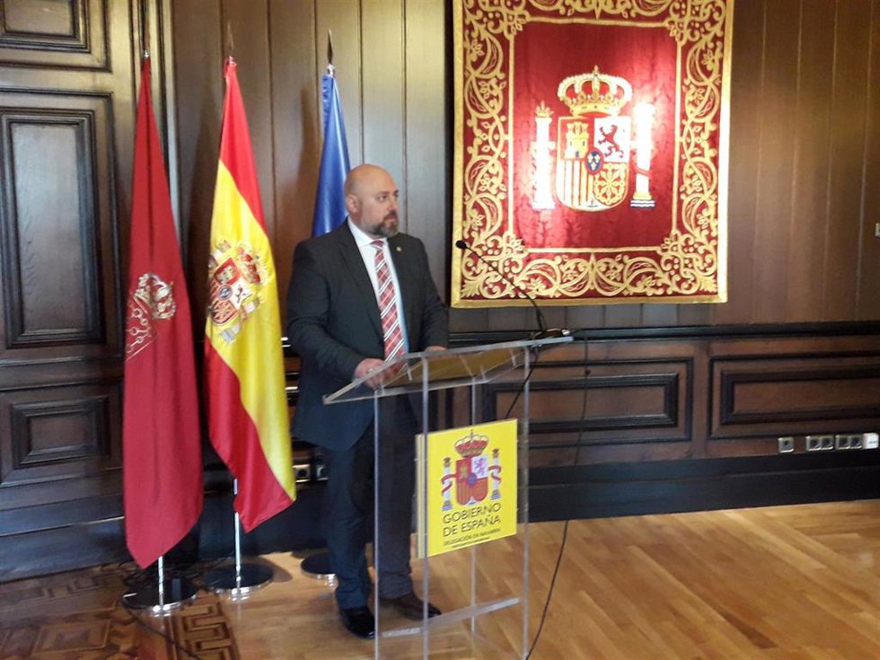 Archivo - El delegado del Gobierno en Navarra, José Luis Arasti, en una foto de archivo de una rueda de prensa