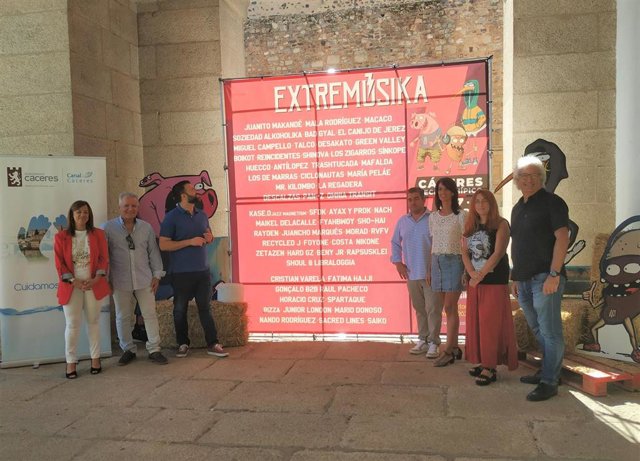 Presentación del cartel de Exremúsika, que regresa a Cáceres los días 6, 7 y 8 de octubre