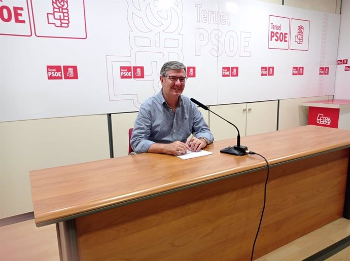 El portavoz parlamentario del PSOE en las Cortes de Aragón, Vicente Guillén.