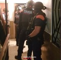 Detenidos dos hombres como presuntos autores de múltiples delitos en Valls (Tarragona)