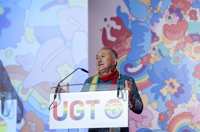 Archivo - El secretario general de UGT, Pepe Álvarez, interviene en el acto de clausura de las 'Jornadas Confederales sobre Personas LGTBI en la Negociación Colectiva y el Diálogo Social', en el Hotel Marriott Auditorium, a 7 de julio de 2022, en Madrid