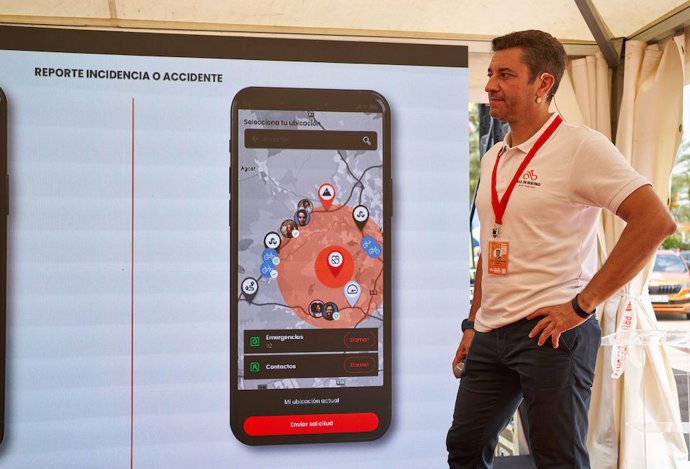 Presentación de ALL IN BIKING durante La Vuelta 2022.