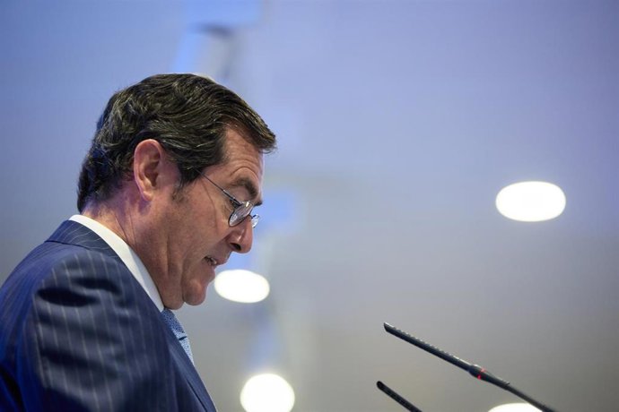 Archivo - El presidente de CEOE, Antonio GaramendI. 