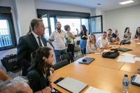 García-Page aprovechará su primer encuentro con Sánchez para hablar de okupación: "No se puede estar impasible"