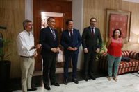 Junta y Ayuntamiento de Córdoba se marcan como retos el impulso a la base logística del Ejército y Rabanales 21