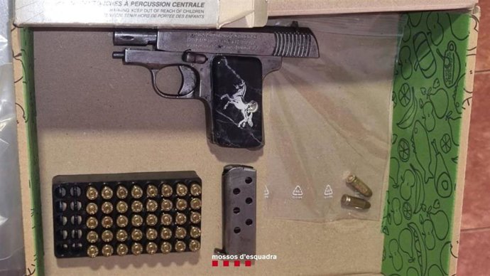 Material encontrado por los Mossos en el cacheo