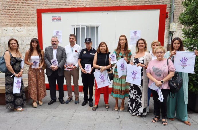Diversas asociaciones, farmacias y Ayuntamiento de Valladolid suman fuerzas contra la violencia de género en las Fiestas