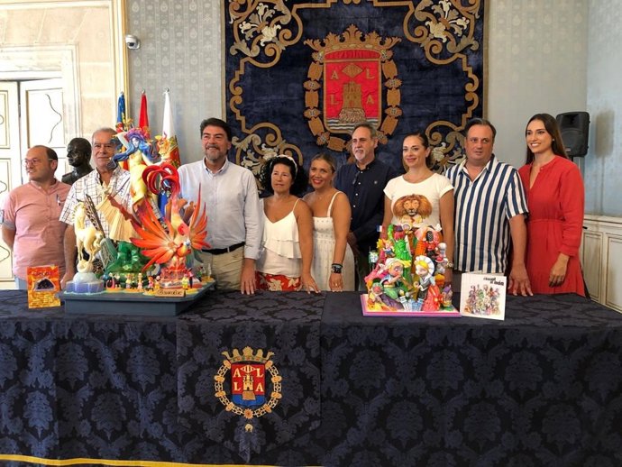 Los proyectos "Geoda" y "D'Alacant, al món" serán las Hogueras Oficiales adulta e infantil 2023