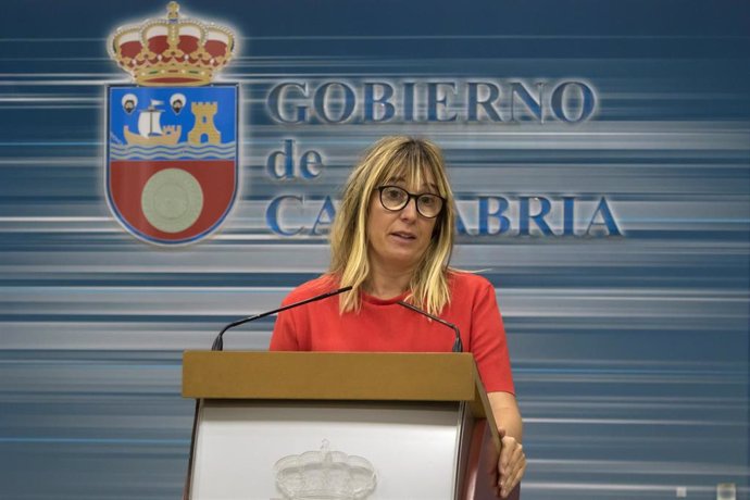 La consejera de Empleo y Políticas Sociales, Eugenia Gómez de Diego, presenta, en rueda de prensa, la nueva convocatoria de subvenciones destinadas a desarrollar acciones formativas para personas trabajadoras desempleadas