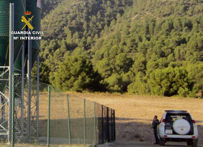 La Guardia Civil Investiga A Dos Personas Por La Construcción De Granjas Porcinas En Terreno No Urbanizable Con Protección Ambiental (Nu Pa)