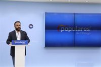 El PP de Málaga critica la "falta de pluralidad" del Gobierno por su reunión con alcaldes del PSOE en materia hídrica