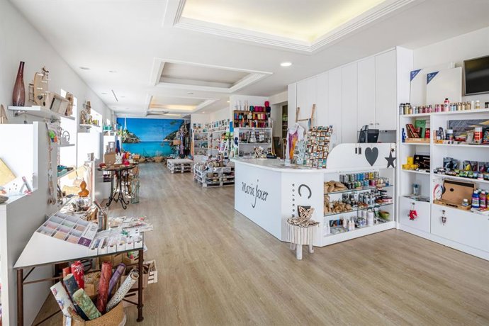 Empresas comerciales al por menor. Recurso.