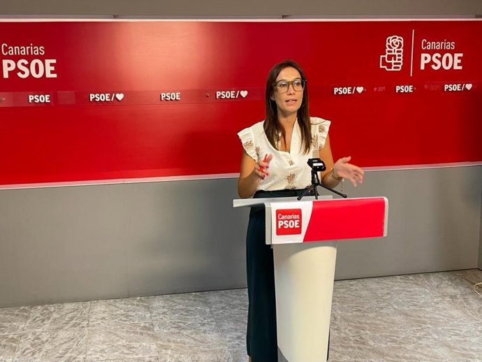 La secretaria de Organización del PSOE Canarias, Nira Fierro