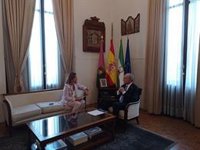 De la Torre muestra su apoyo a Patricia Navarro como próxima presidenta del PP de Málaga: Conoce "a fondo" la provincia