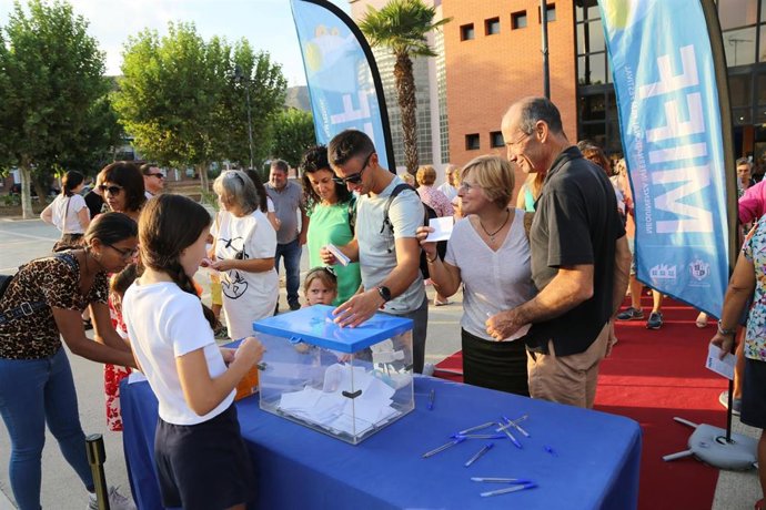 Las votaciones se han realizado por la tarde.