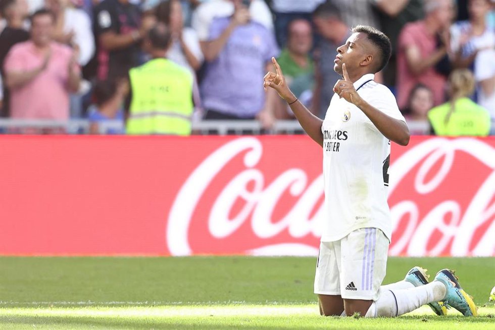 Rodrygo Goes celebra el 2-1 en el Real Madrid-Betis
