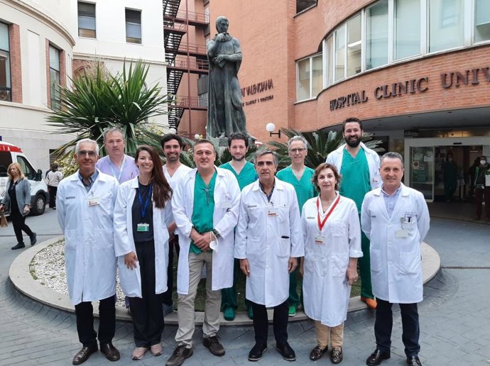 El equipo de trasplante renal del Clínico de Valncia