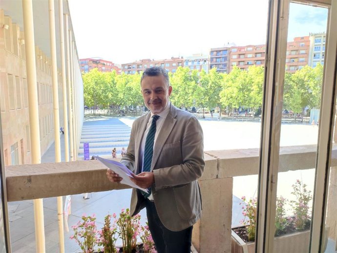 El portavoz municipal del PP en Logroño Conrado Escobar