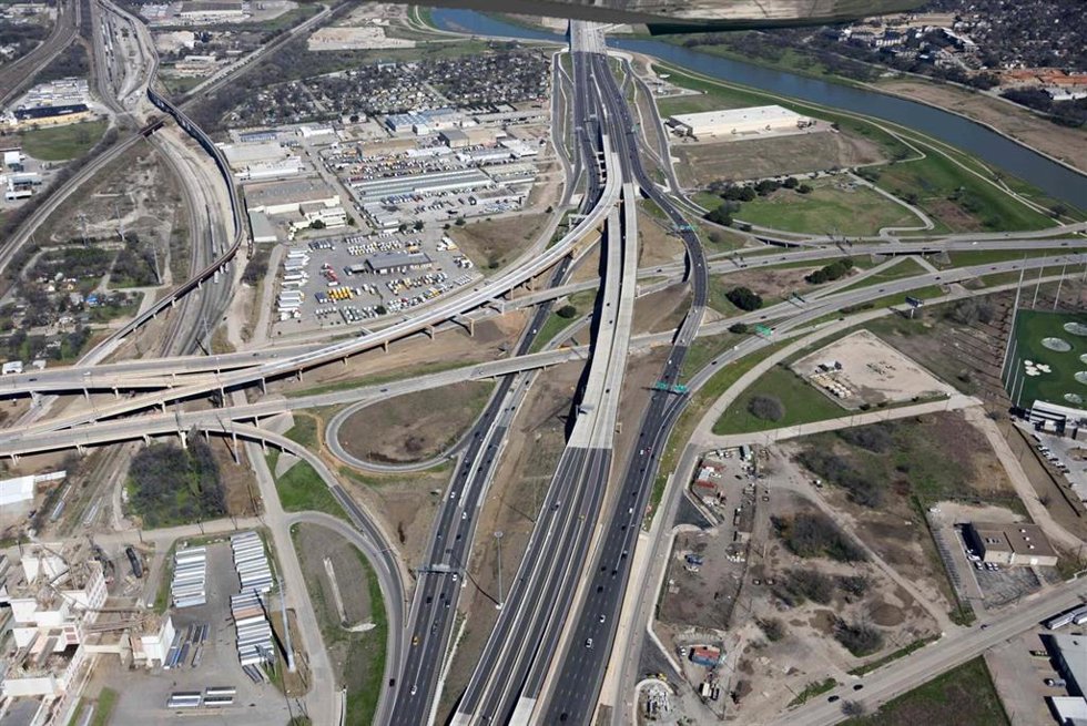 Archivo - Autopista de Ferrovial en Estados Unidos