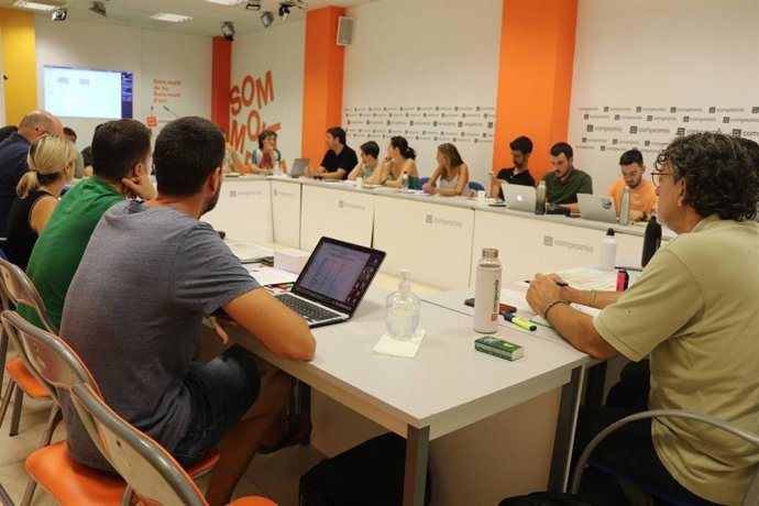 Reunión de Compormís para preparar las próximas iniciativas legislativas