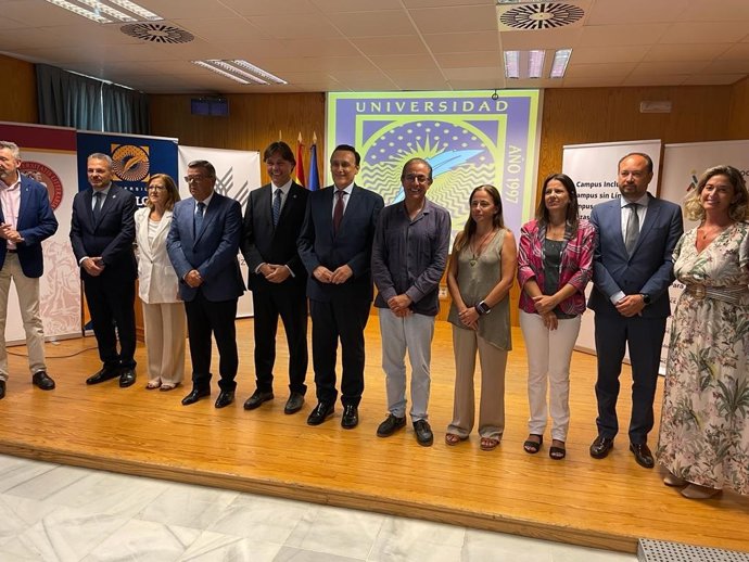 Junta reforzará la inclusión y la atención a la diversidad funcional en la reforma de la Ley Andaluza de Universidades