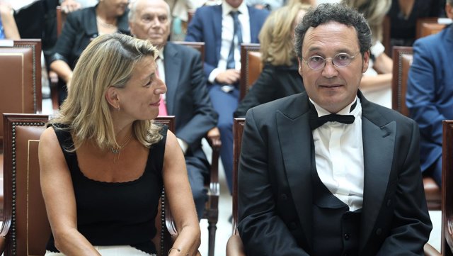 La ministra de Trabajo, Yolanda Díaz, y Álvaro García Ortiz (c), en el acto de toma posesión como nuevo fiscal general del Estado, en el Tribunal Supremo, a 5 de septiembre de 2022, en Madrid (España). 