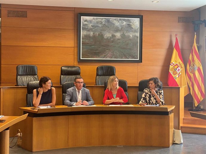 El grupo parlamentario del PP Aragón se ha reunido en La Aljafería.