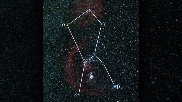 La constelación de Orión, Betelgeuse está marcada con Alpha