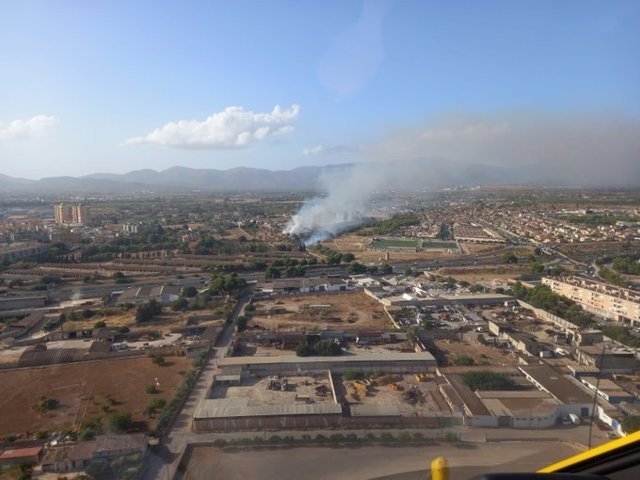 Vista panorámica del incendio producido en Marratxí.