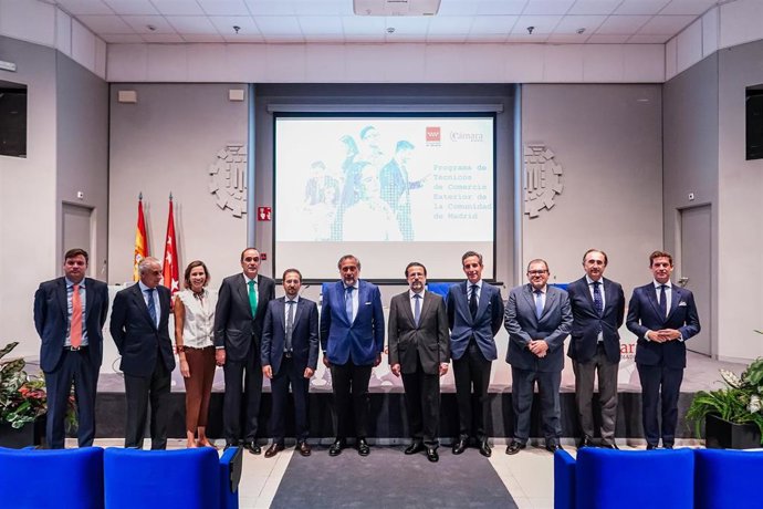 Javier Fernández-Lasquetty inaugura el Programa de TCE, fruto de colaboración entre el Gobierno autonómico y la Cámara de Comercio