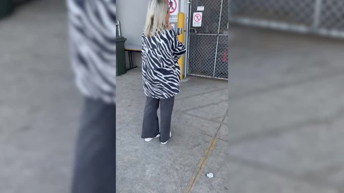 Esta pareja espero a que su cachorro llegase desde la otra punta del país: este fue el recibimiento