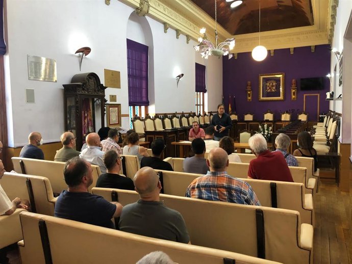 Reunión sobre las obras en el entorno de la Catedral.