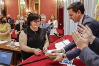 El alcalde de Granada reordena las competencias del edil fallecido en mayo y encarga Empleo a su nueva concejal