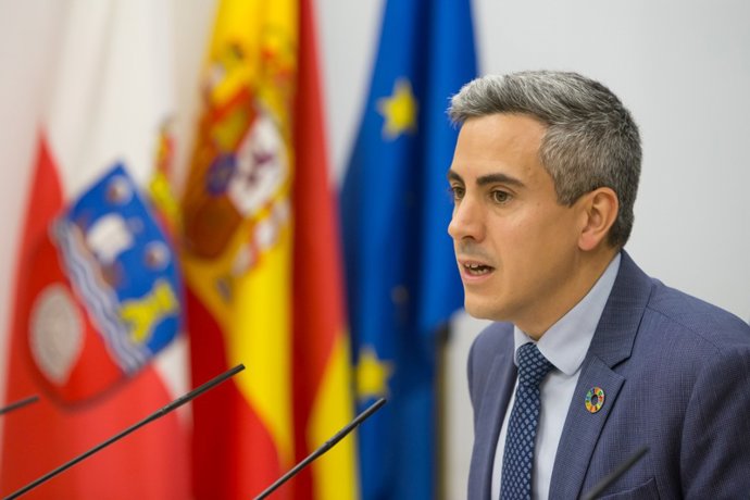 Archivo - El vicepresidente y consejero de Universidades, Igualdad, Cultura y Deporte, Pablo Zuloaga