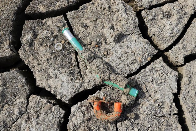 Archivo - El embalse de La Viñuela, ubicado en La Axarquía, Málaga, foto de recurso