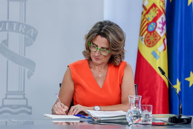 La vicepresidenta tercera y ministra para la Transición Ecológica, Teresa Ribera, en una rueda de prensa, en La Moncloa, a 6 de septiembre de 2022, en Madrid (España). 