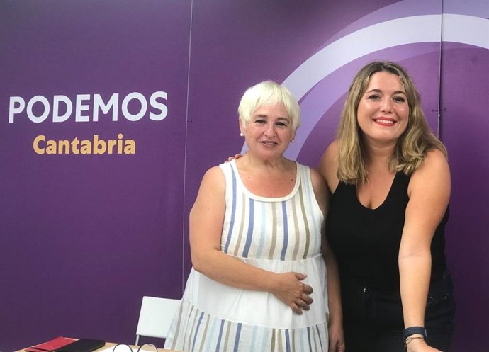 La responsable de la Secretaría de Feminismos y LGTBI de Podemos Cantabria, Argenita Cabarga (izda), y la secretaria de Estado de Igualdad y Violencia de Género, Ángel Rodríguez 'Pam'