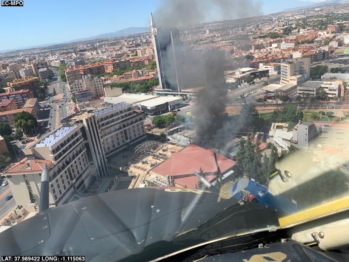 Imágenes del incendio tomadas por el helicóptero de la Dirección General de Seguridad Ciudadana y Emergencias