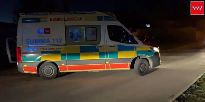 Archivo - Una ambulancia del Summa 112.