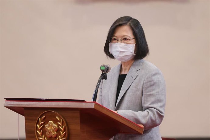 Archivo - La presidenta Tsai Ing-wen habla durante una rueda de prensa