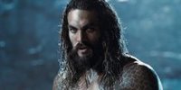 VÍDEO: Jason Momoa se rapa la cabeza por una buena causa